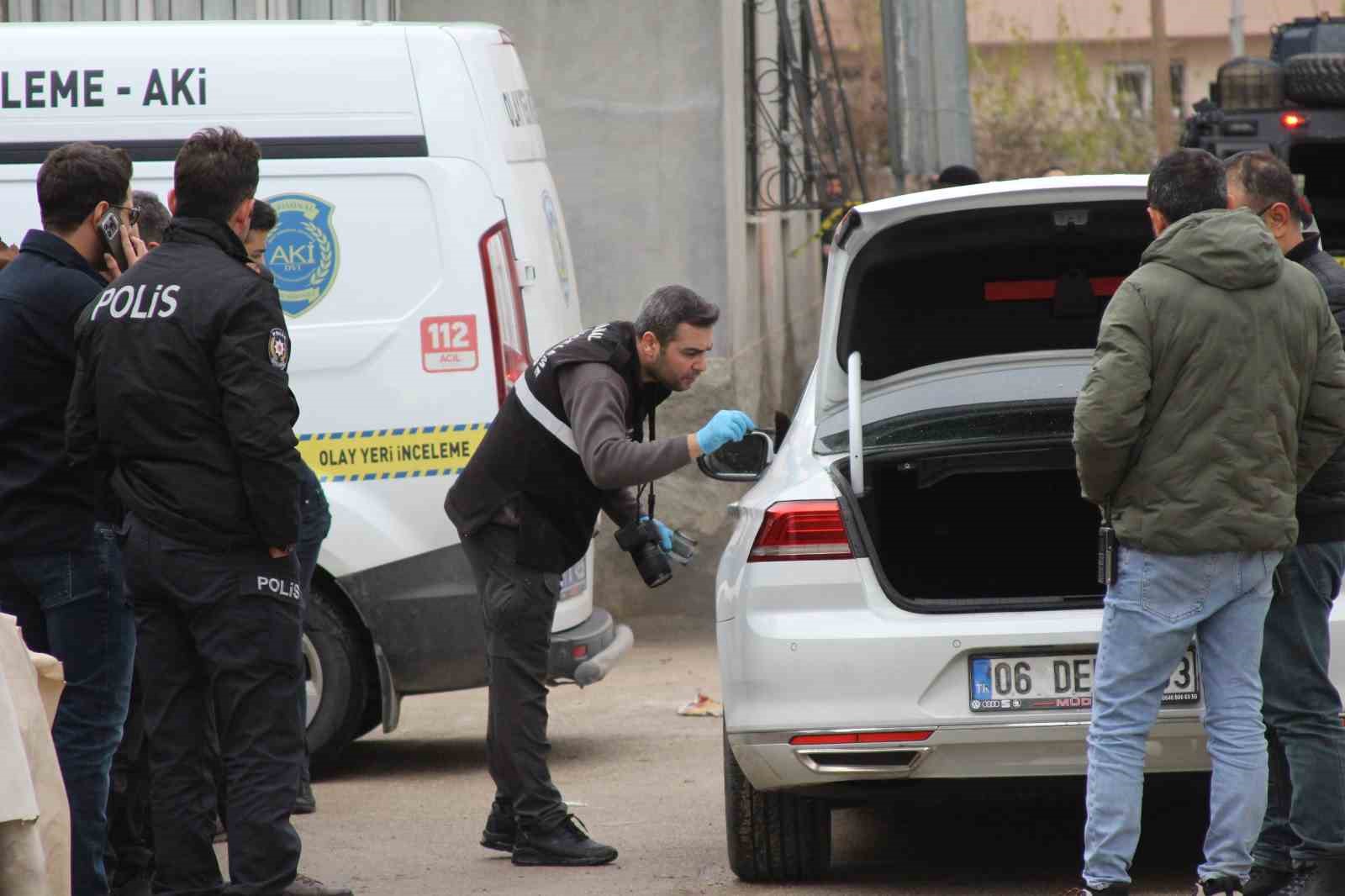 Adana’da taşlı, sopalı, silahlı kavga: 1 ölü, 5 yaralı