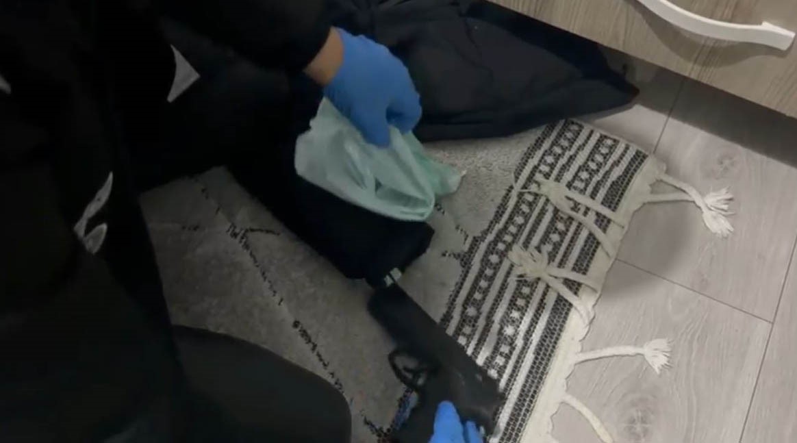 Sosyal medyadan suç örgütlerini öven 18 şüpheli yakalandı