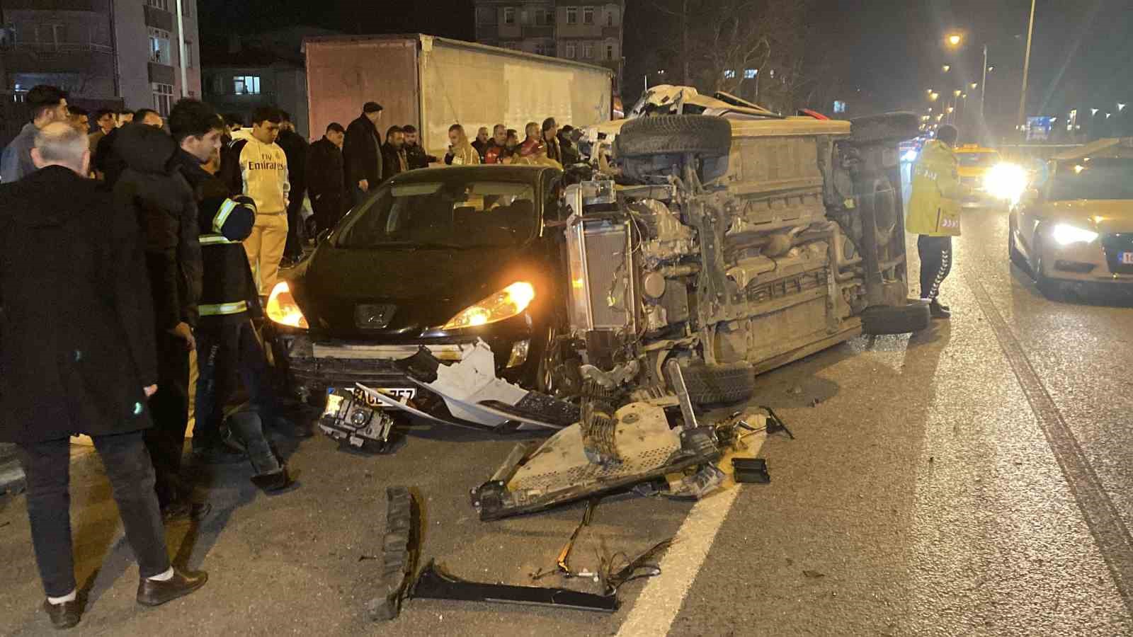 Zincirleme kaza: 1 ölü, 1 yaralı