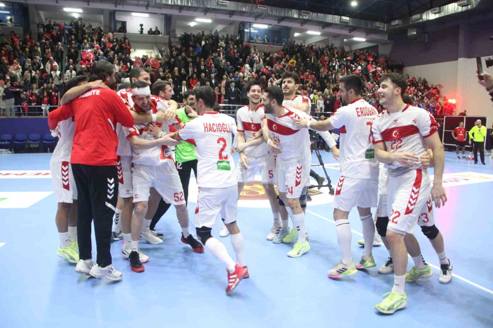 A Milli Erkek Hentbol Takımı, Bulgaristan’ı 38-29 mağlup etti