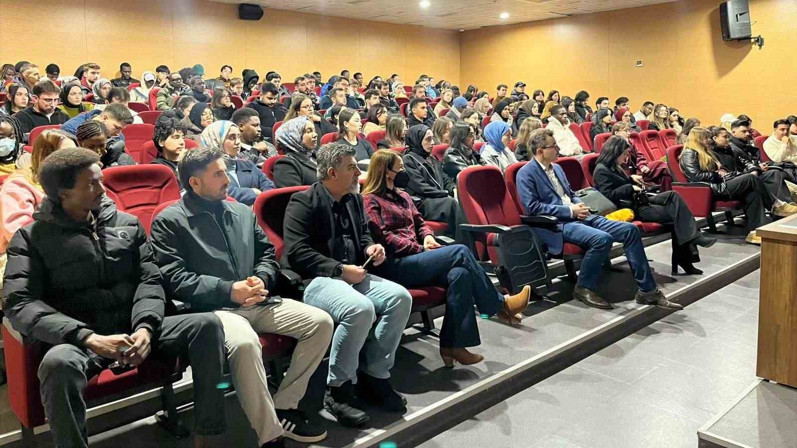 KBÜ’de kariyer planlaması ve KPSS semineri