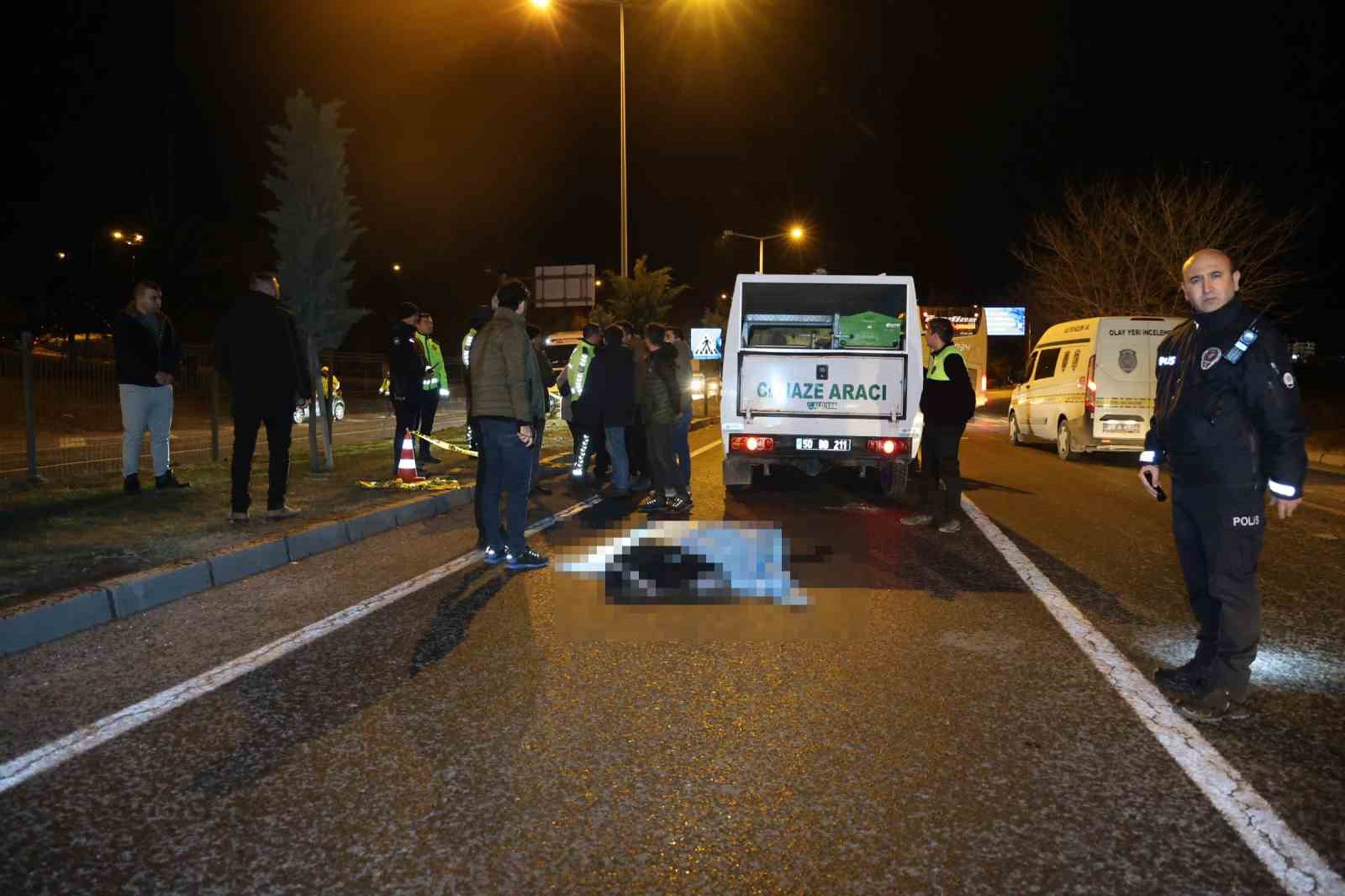 Yaya geçidinde feci kaza: 16 yaşındaki çocuk hayatını kaybetti