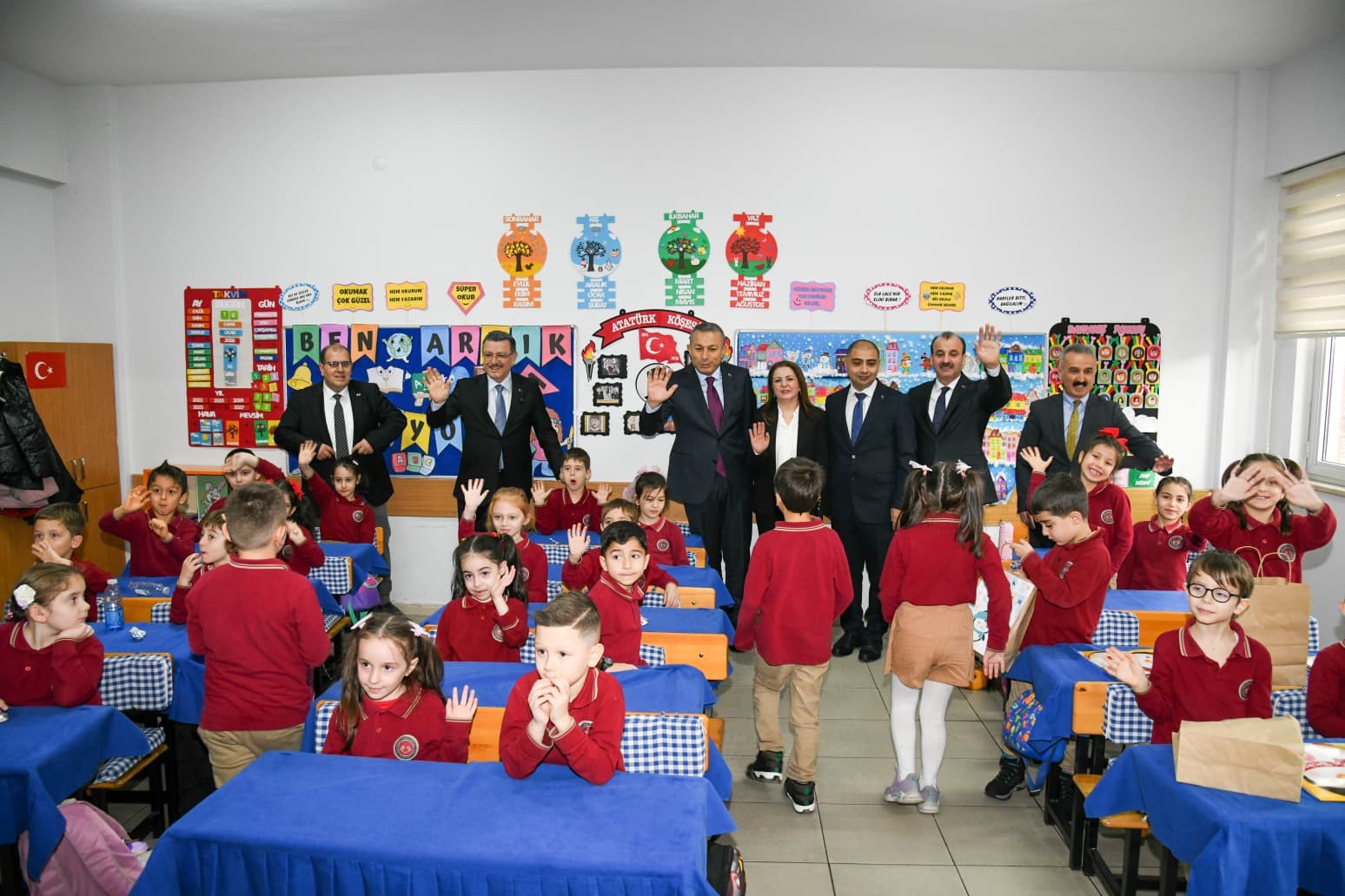 Başkan Genç, öğrencilerin karne heyecanına ortak oldu