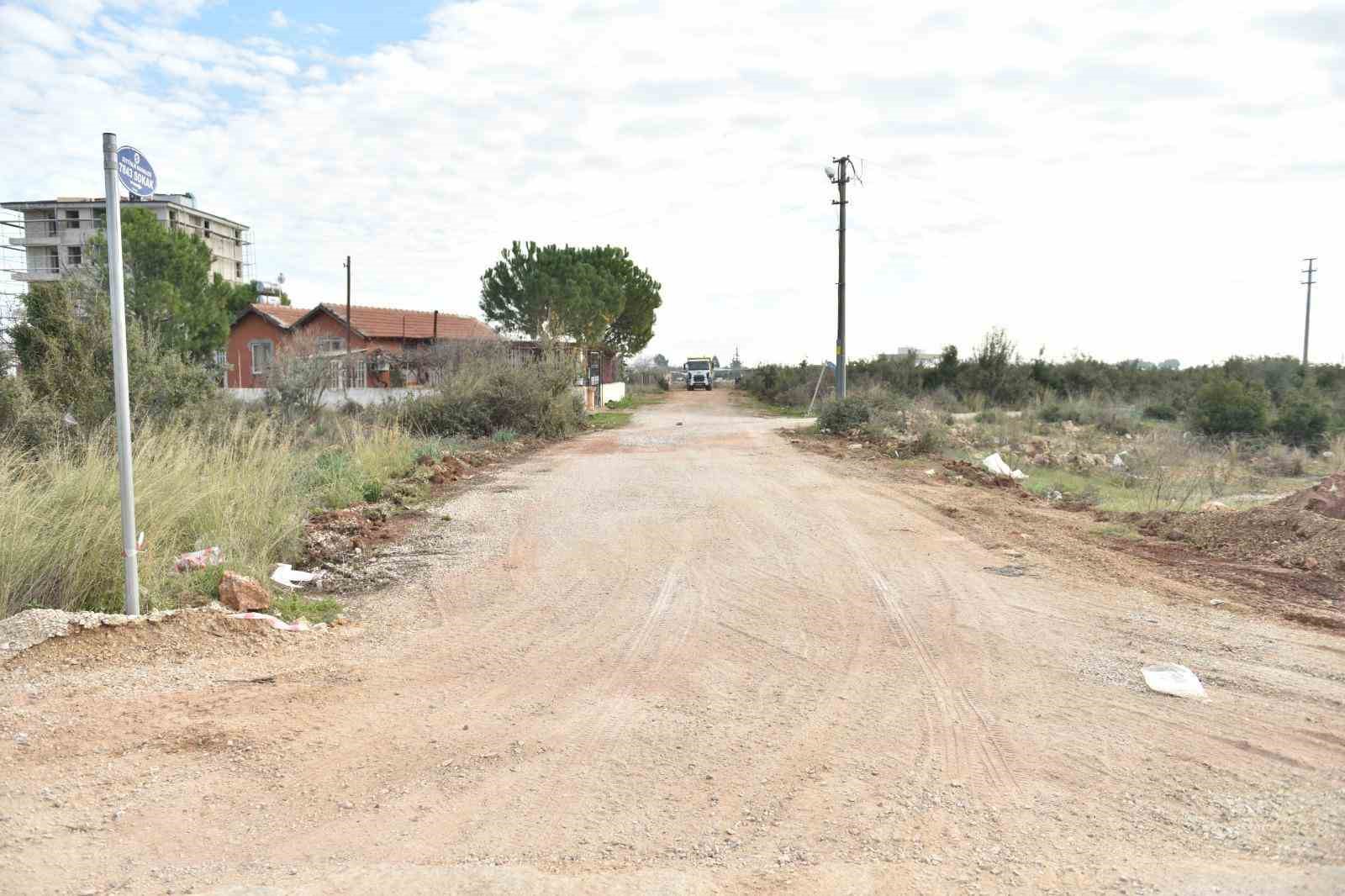 Kepez Belediyesi’nden Zeytinlik Mahallesi’ne yeni yol