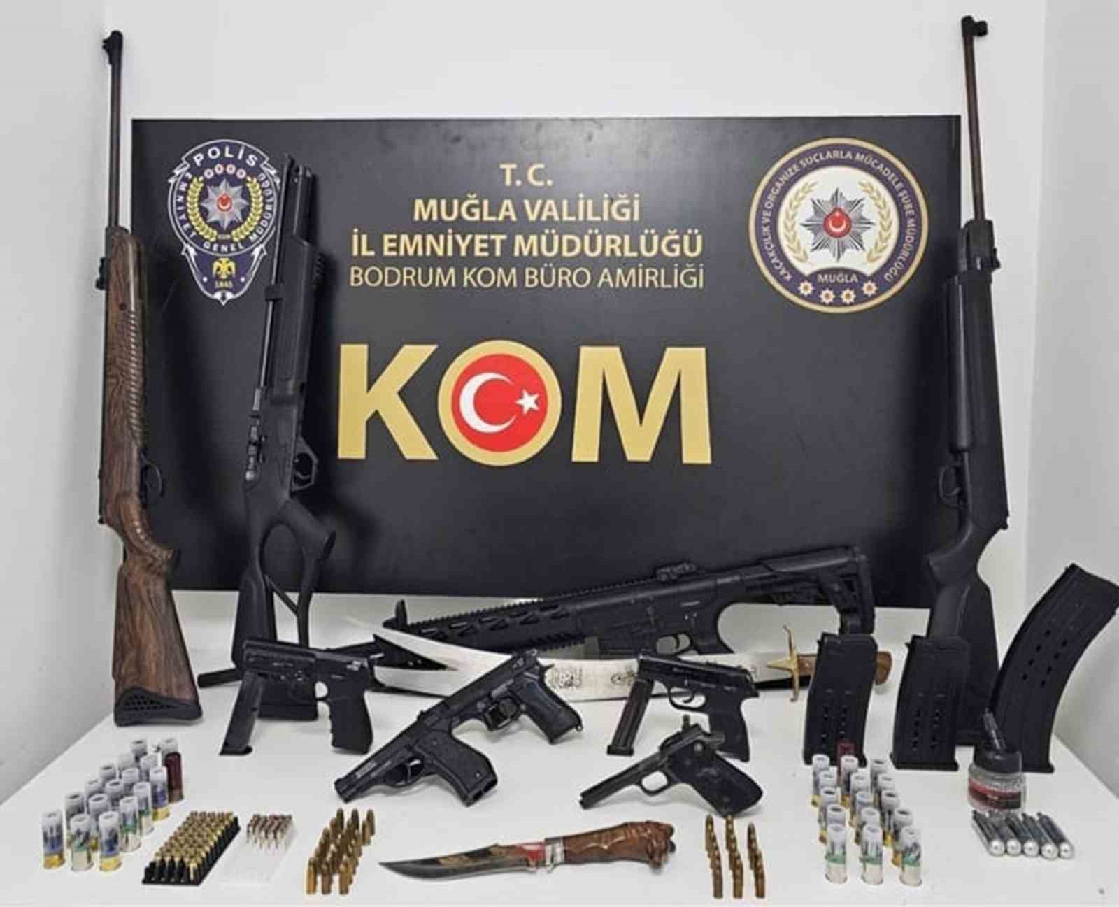 Muğla’da bir yılda 299 ruhsatsız tabanca ele geçirildi