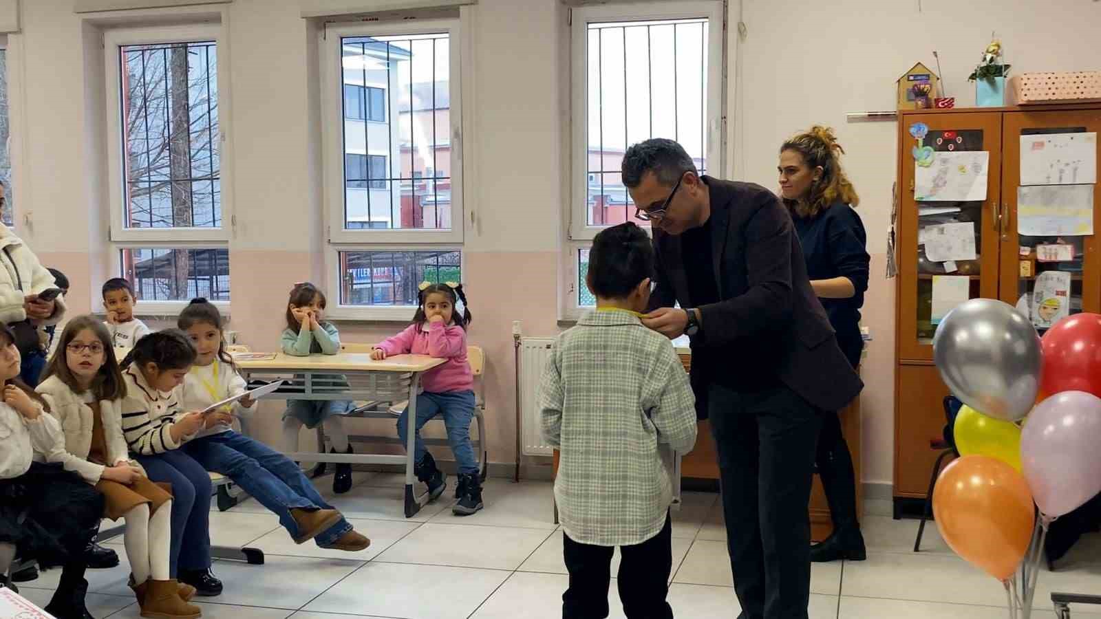 Bolu’da 52 bin öğrenci karne sevinci yaşadı