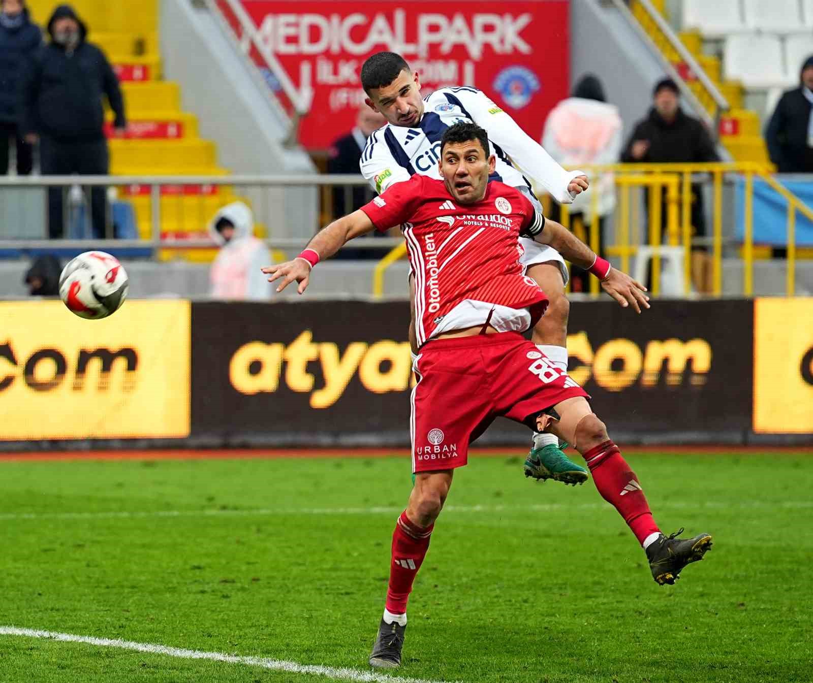 Trendyol Süper Lig: Kasımpaşa: 0 - Antalyaspor: 0 (Maç sonucu)