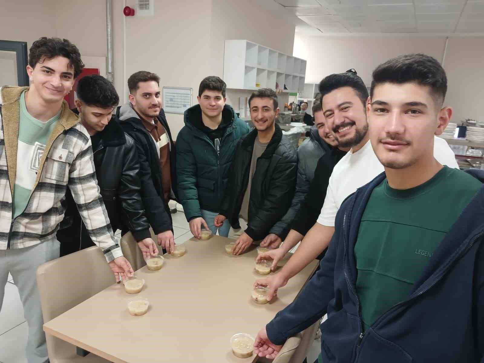 Aydın il genelindeki yurtlarda Miraç Kandili programları düzenlendi