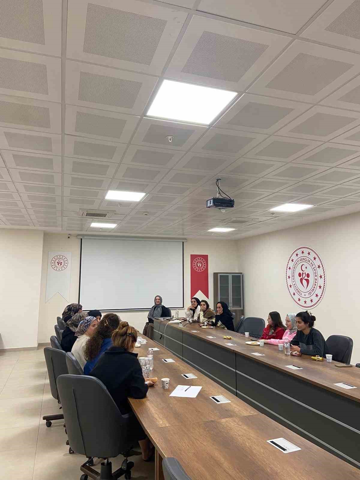 Aydın il genelindeki yurtlarda Miraç Kandili programları düzenlendi