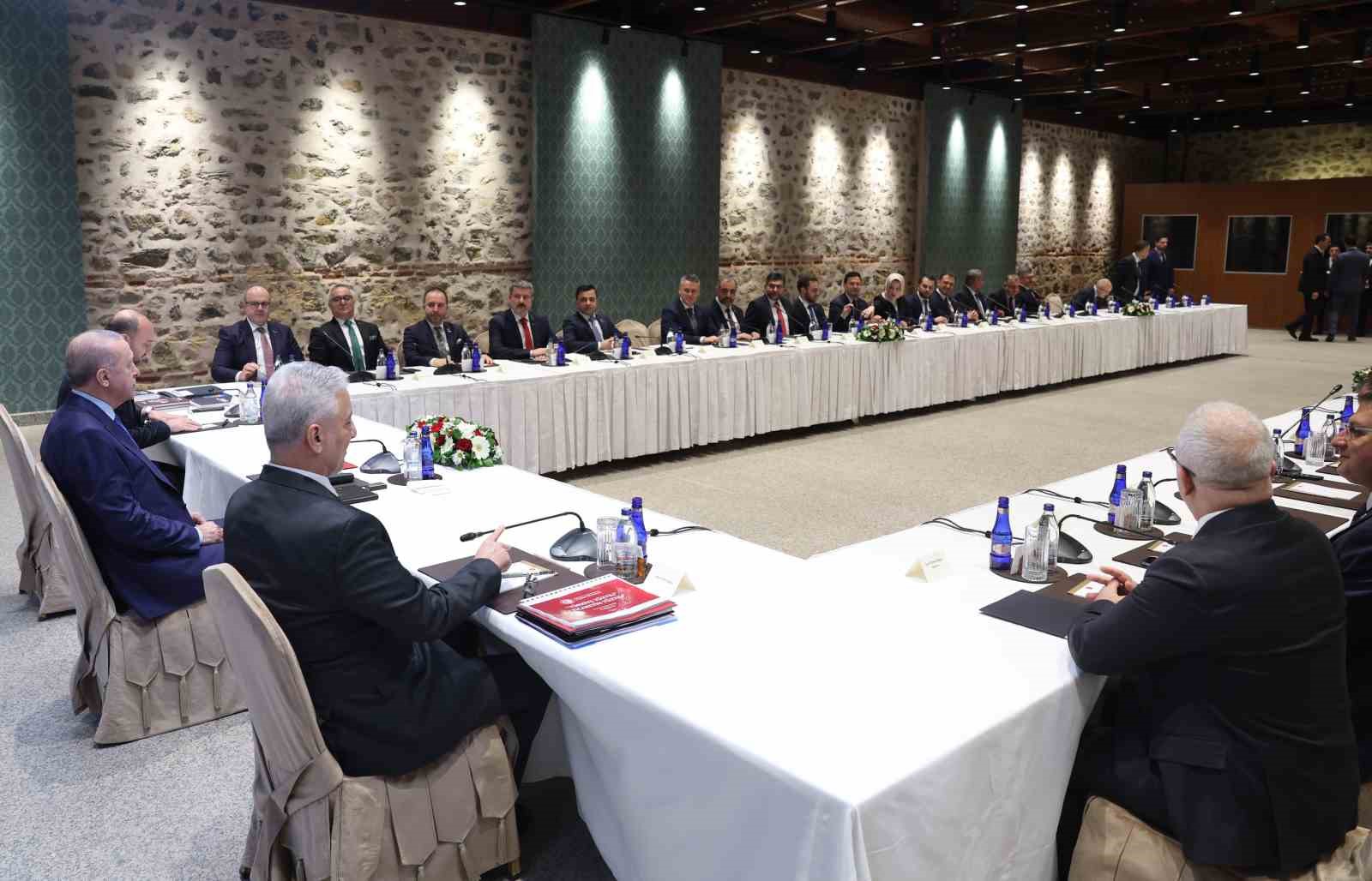 Cumhurbaşkanı Erdoğan, iş adamları heyetini kabul etti