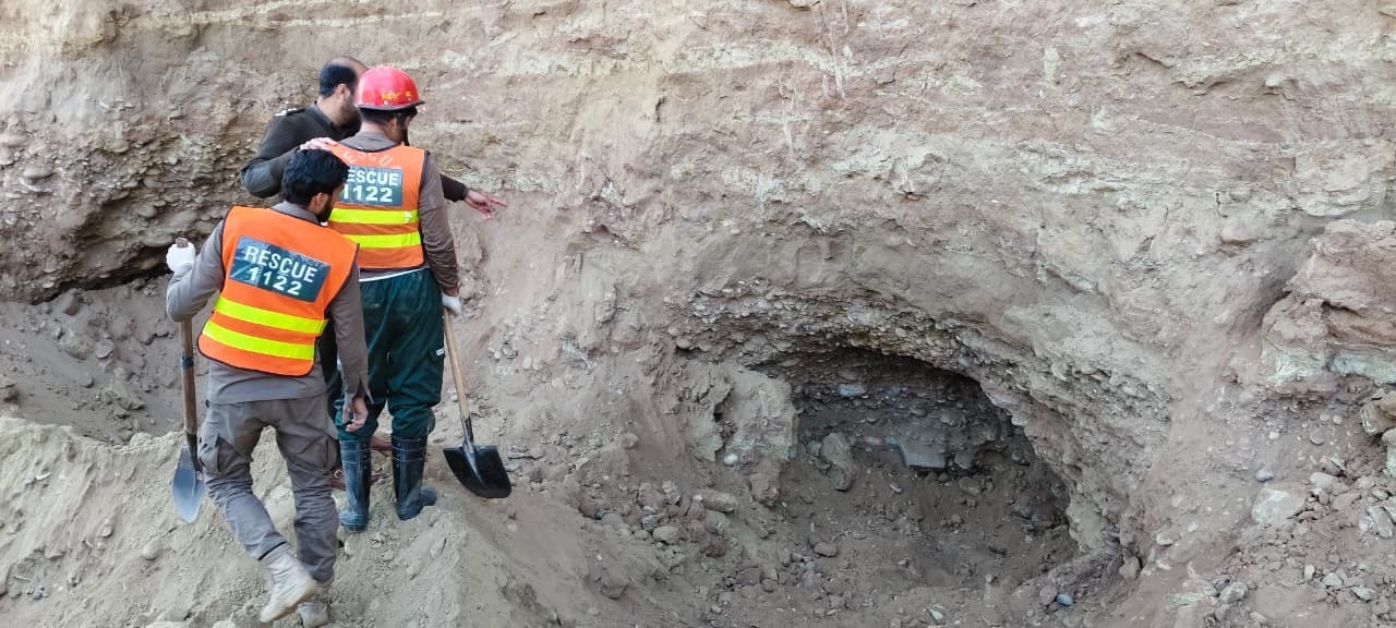 Pakistan’da yasa dışı altın madeninde çökme: 8 ölü, 1 yaralı