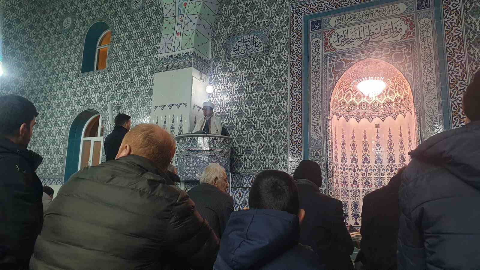 Başkale’de Miraç Kandili dualarla idrak edildi