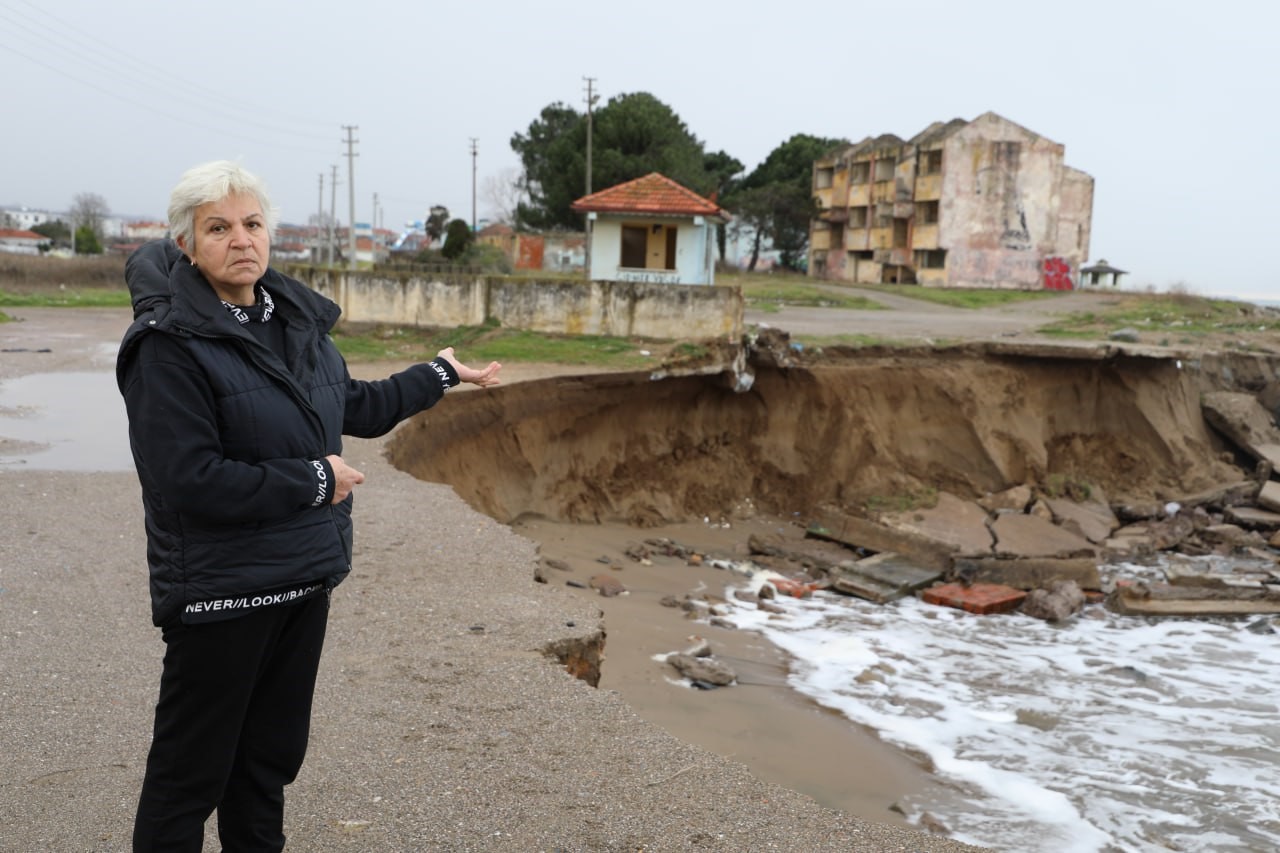 Korkutan kıyı erozyonu: Deniz 50 metre içeri girdi