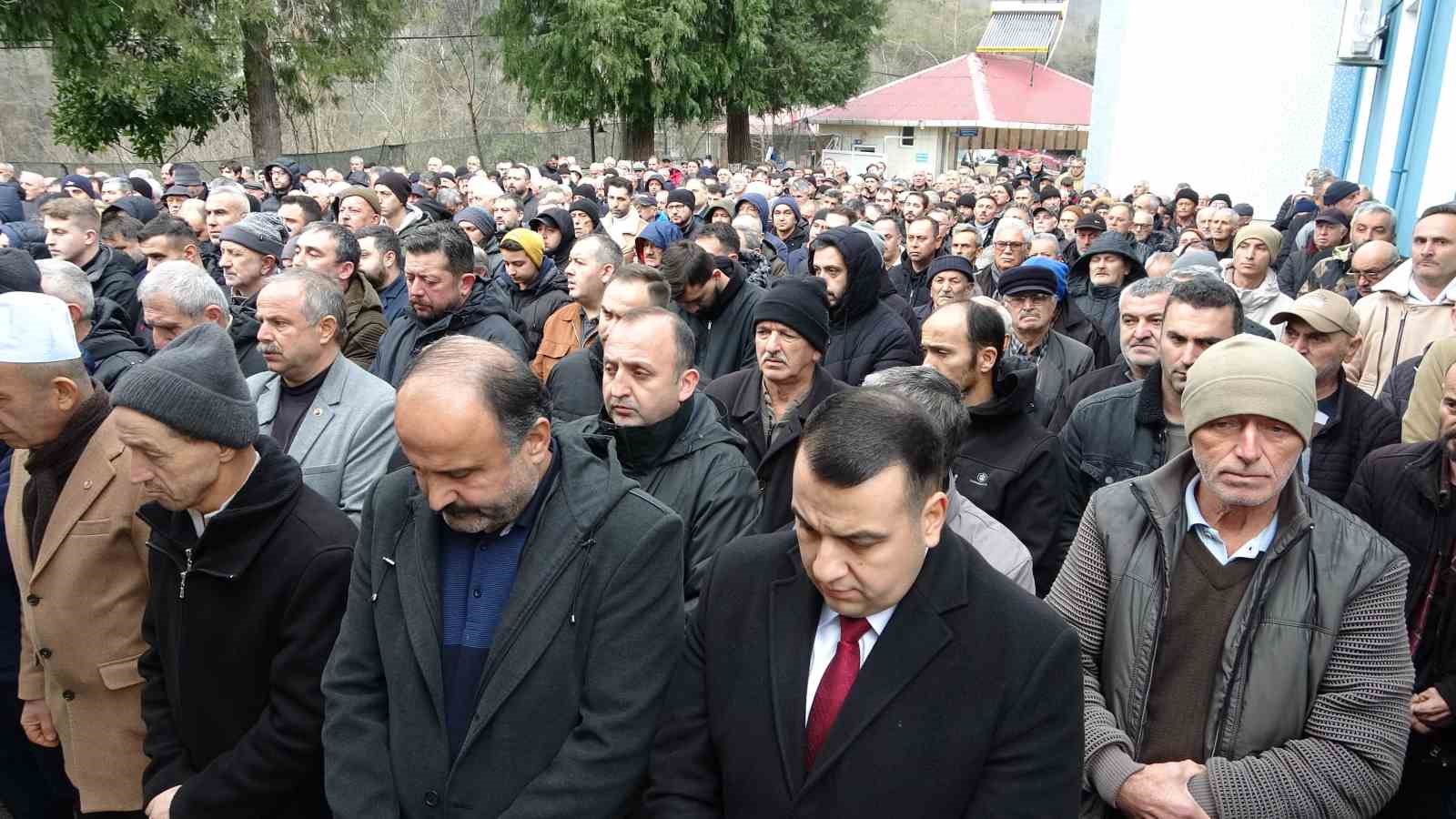 Azerbaycan’da hayatını kaybeden tıp öğrencisi Büşra, Ordu’da toprağa verildi
