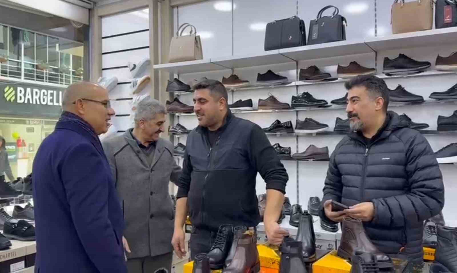 Ağrı’da Vali Koç’un vedasında duygusal anlar