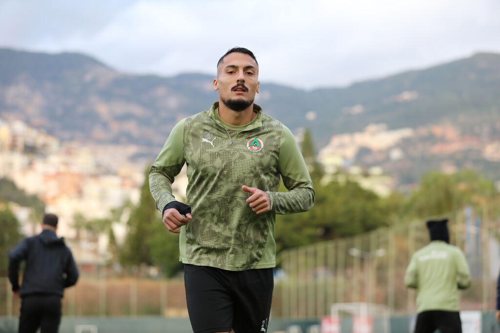 Alanyaspor, Fenerbahçe maçı hazırlıklarını tamamladı