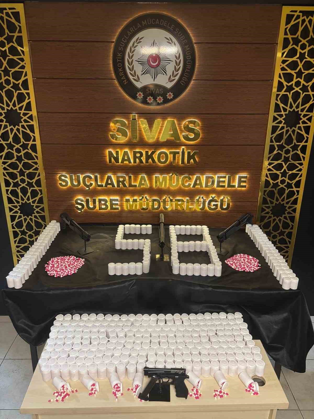 Sivas’ta zehir tacirlerine operasyon: 7 kişi tutuklandı