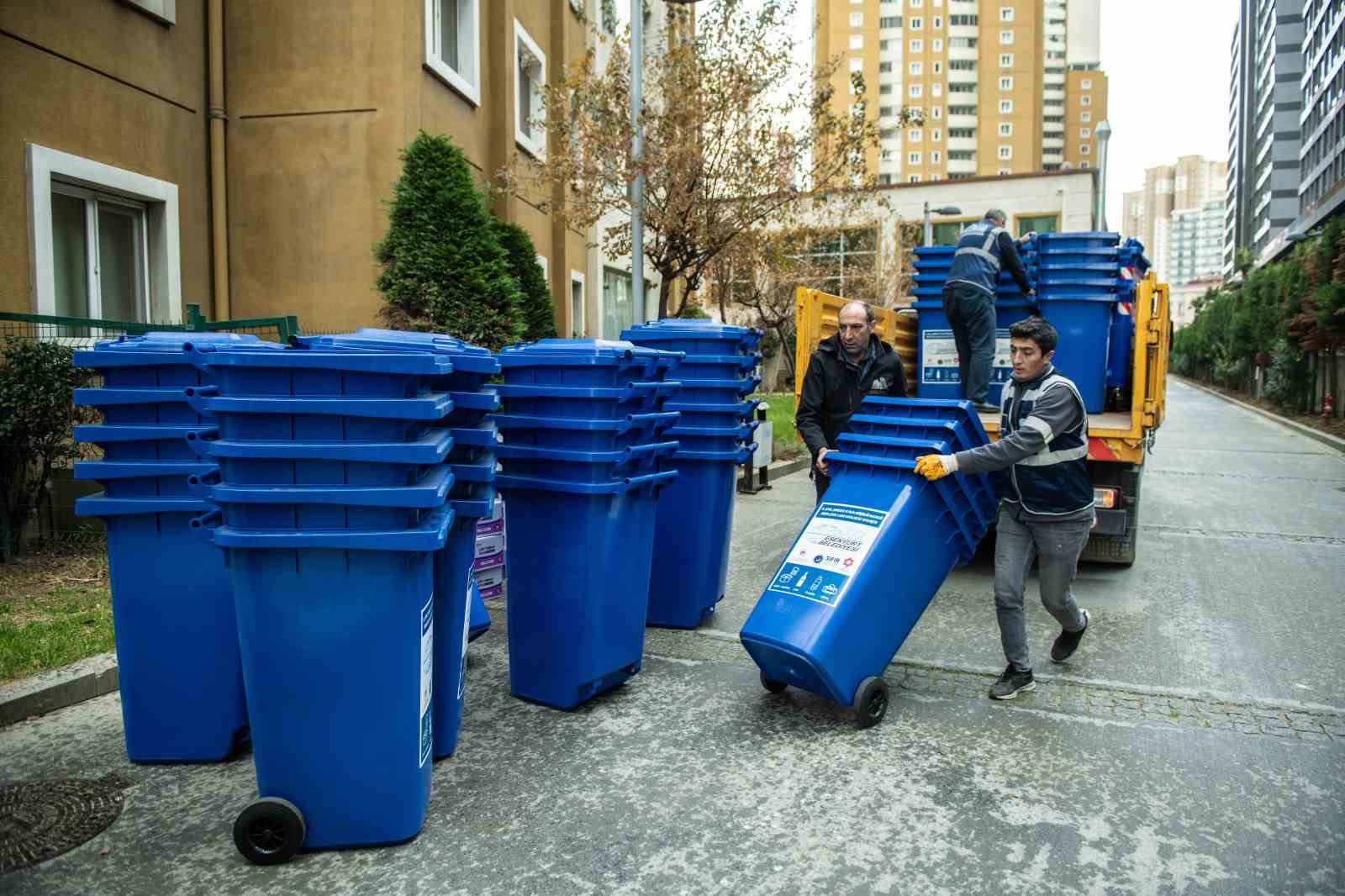 Esenyurt Belediyesi geri dönüşüm çalışmalarını Solarkent Sitesi’ne taşıdı