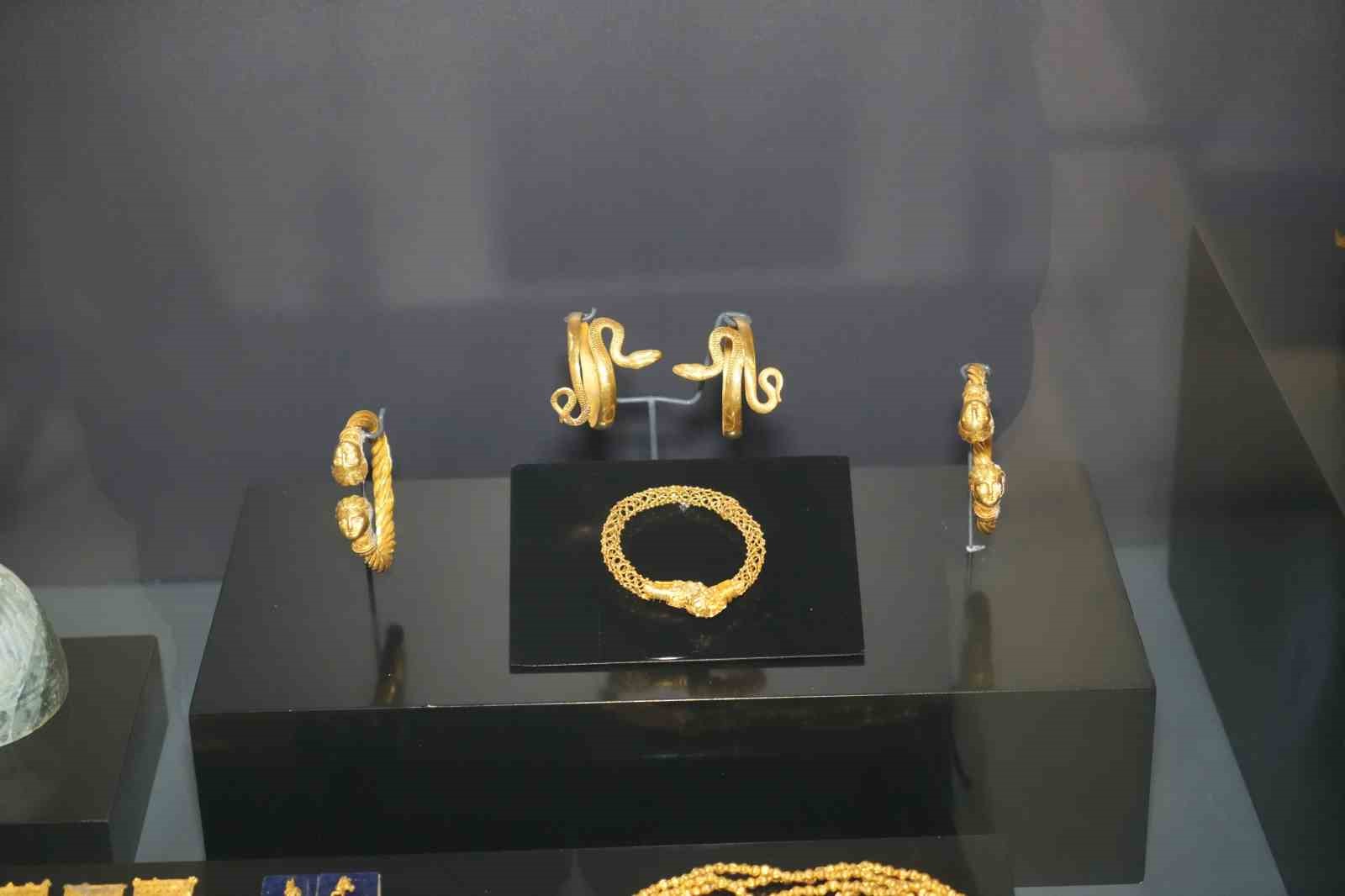 5 bin yıllık kafatası ve Amisos Hazineleri ilgi odağı oldu