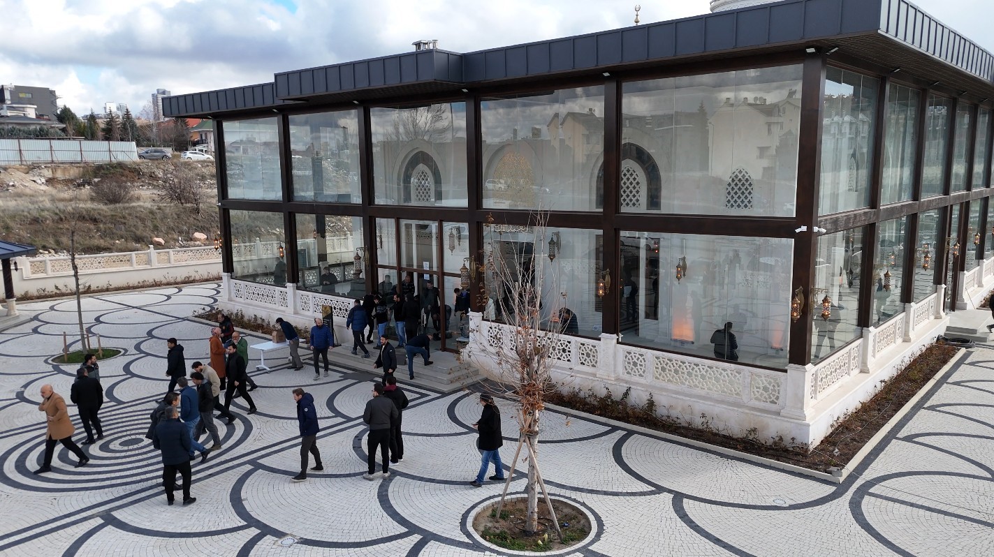 Ankara’da kendi kendine yeten cami modeli: Güneş enerjisiyle tüm giderler karşılanıyor