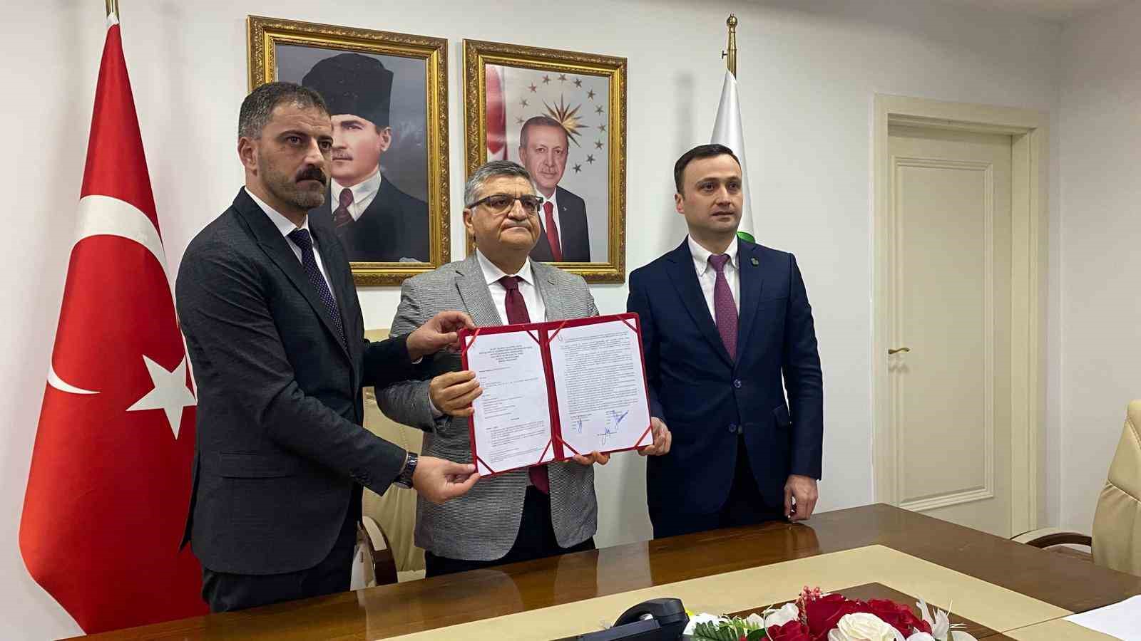 Saraydüzü’ne 9 milyonluk dev yatırım: Çeltik kurutma tesisi için imzalar atıldı