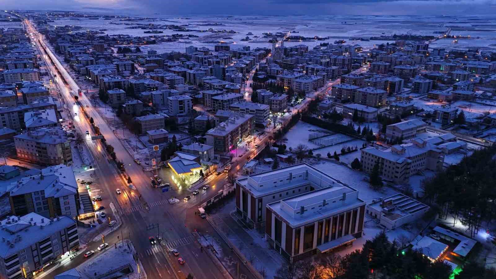 Kulu’da kar yağışı etkili oldu