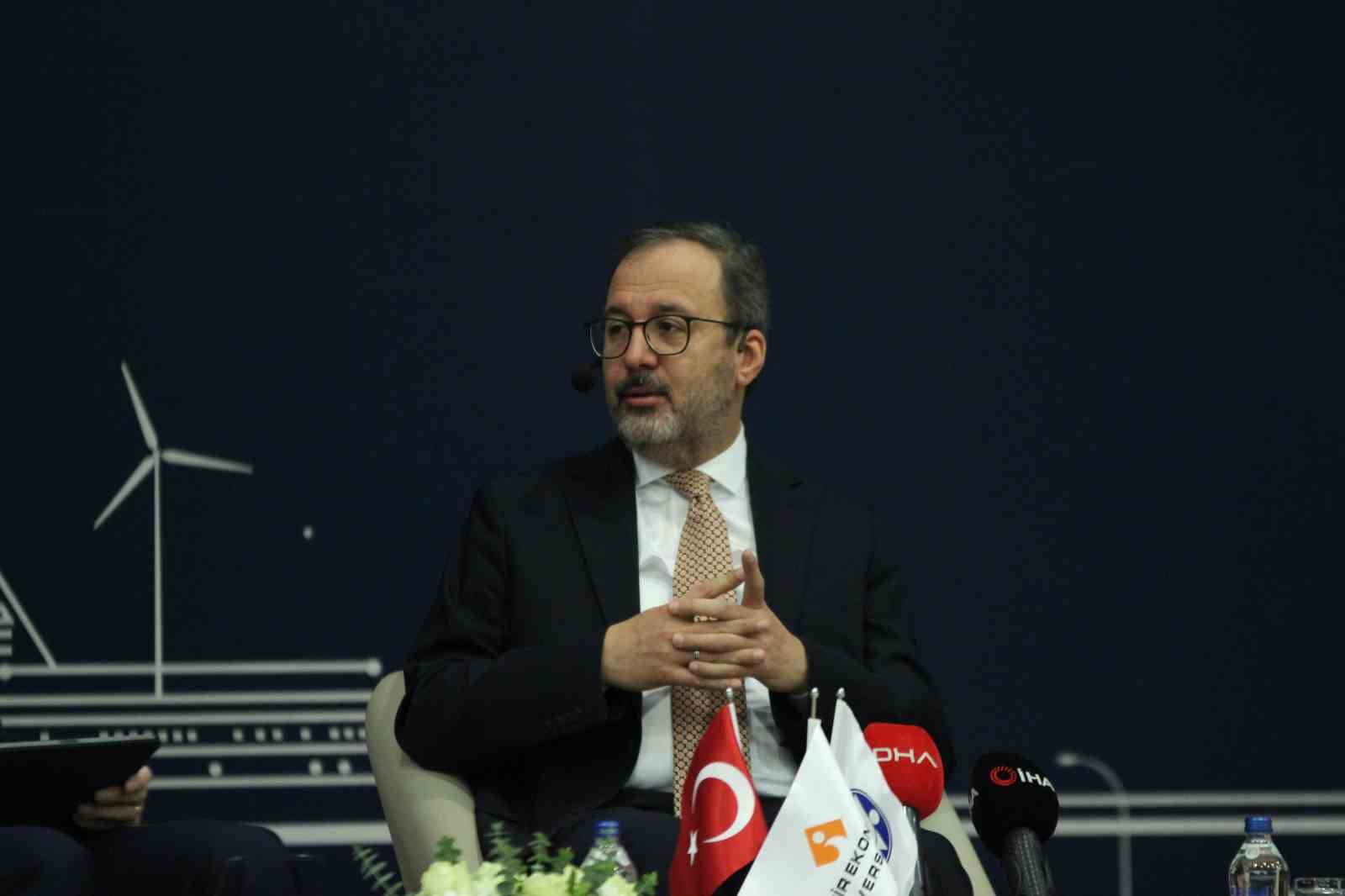 İzmir Ekonomi Üniversitesi Spor Yöneticiliği Sertifika Programı başladı