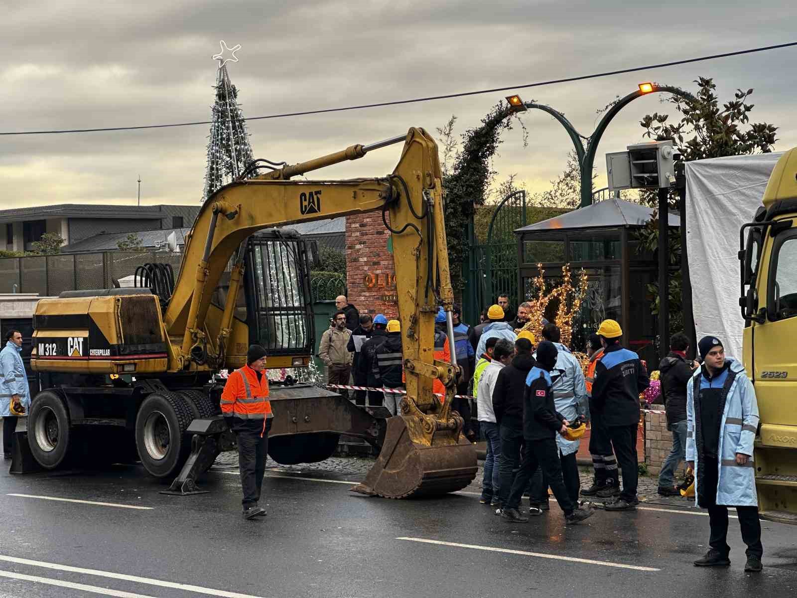 Boğaz hattında yıkımlar sürüyor: Beşiktaş’taki ünlü gece kulübünün kaçak kısımları yıkıldı