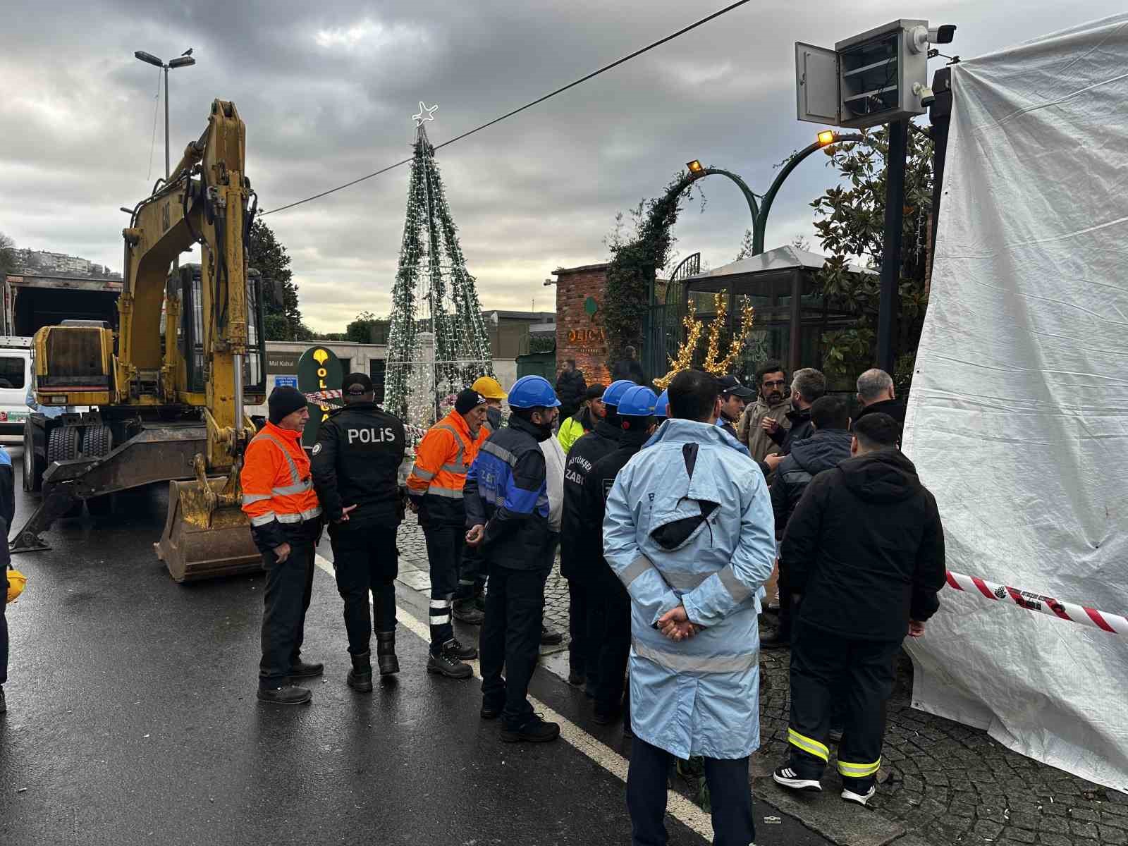 Boğaz hattında yıkımlar sürüyor: Beşiktaş’taki ünlü gece kulübünün kaçak kısımları yıkıldı