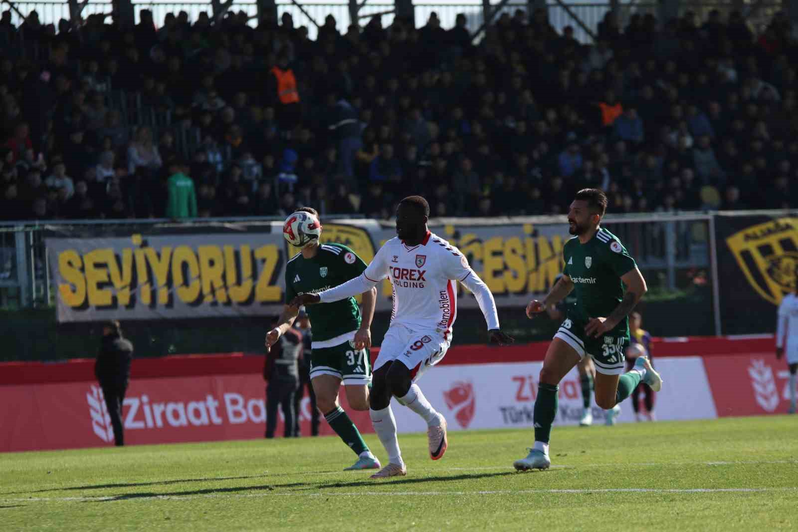 Ziraat Türkiye Kupası: Aliağa FK: 1 - Samsunspor: 4 (İlk yarı)