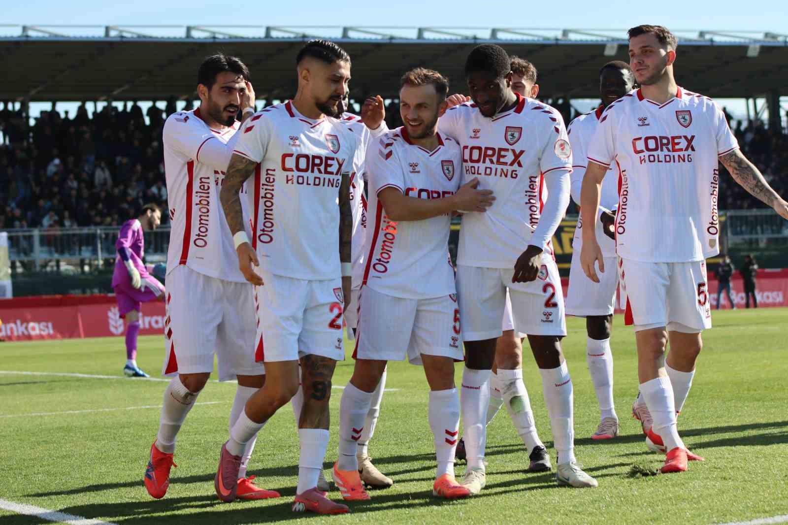 Ziraat Türkiye Kupası: Aliağa FK: 1 - Samsunspor: 4 (İlk yarı)