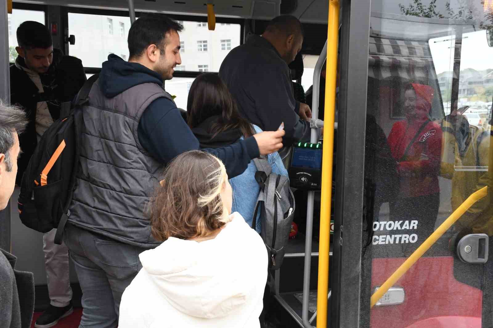 BTT Sınav haftalarında 859 bin öğrenci ücretsiz taşındı
