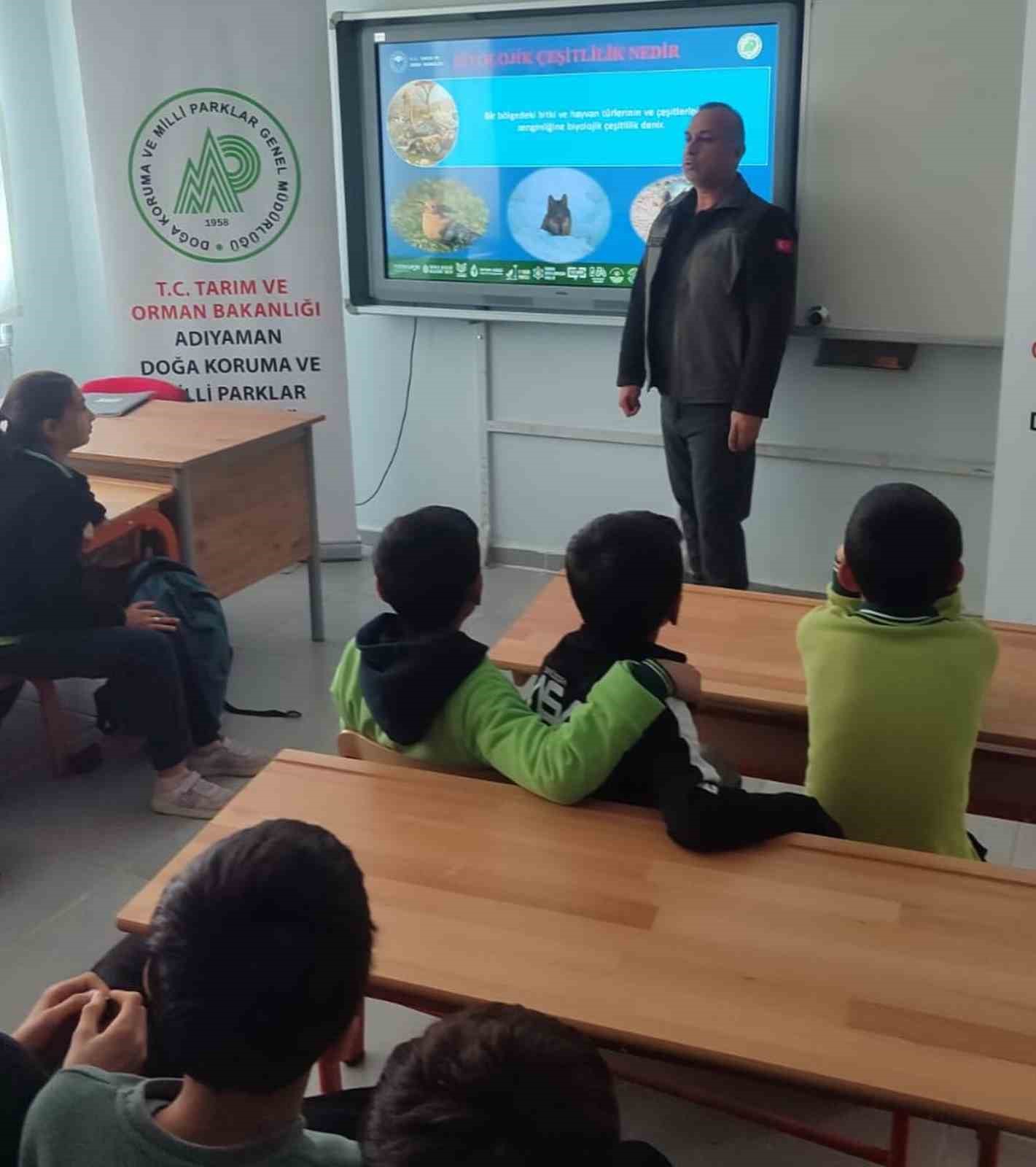 Öğrencilere biyoçeşitlilik ve doğa bilinci eğitimi verildi