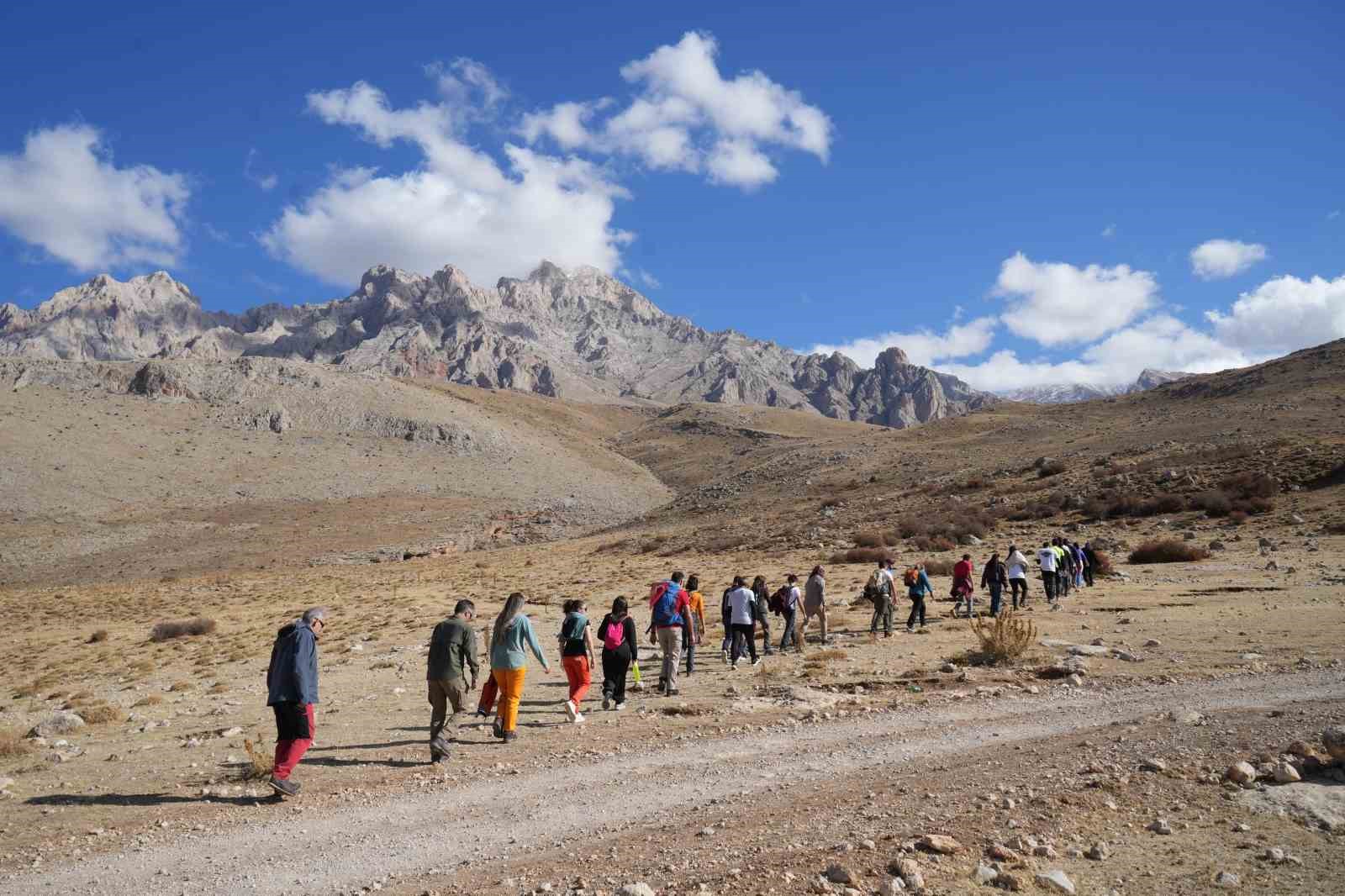 Aladağlar, uluslararası yürüyüş rotaları arasında