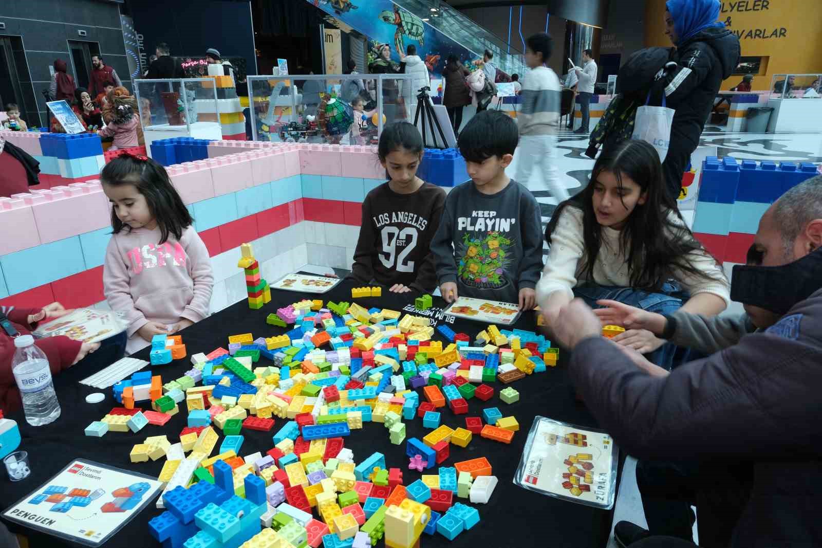 Başkan Altay tüm çocukları ve ailelerini ara tatilde Konya Bilim Merkezi’ne davet etti