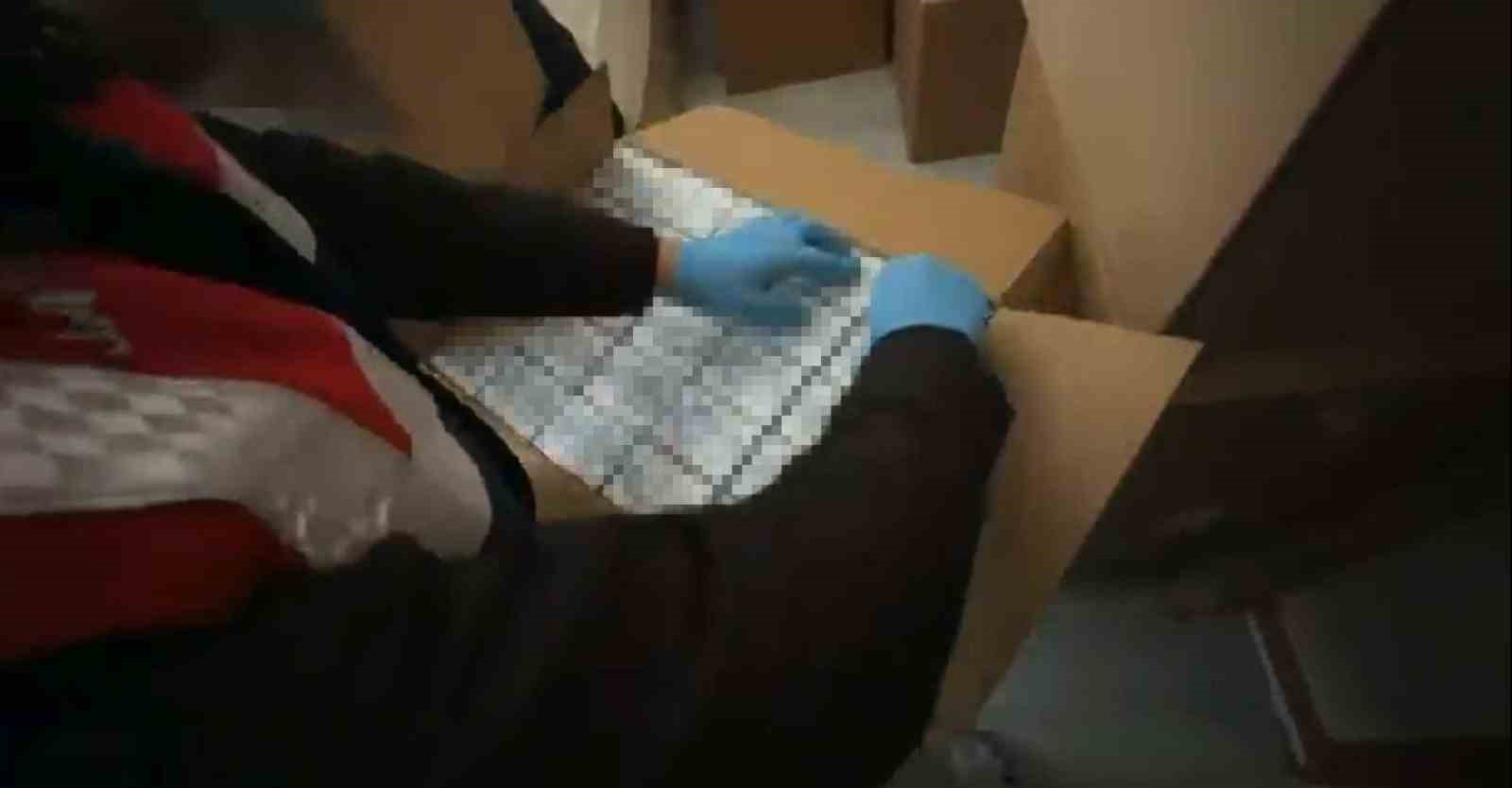 Edirne’de kaçak tütün operasyonu: Tonlarca malzeme ele geçirildi