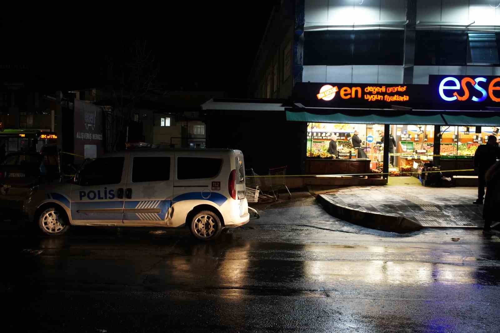 Tartıştığı şahsı göğsünden bıçakladı, kayıplara karıştı
