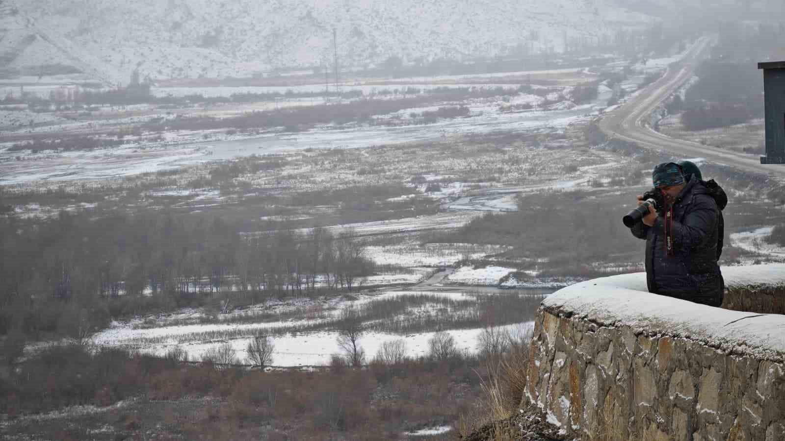 Tortum Gölü’nde kış ortası kuş sayımı yapıldı