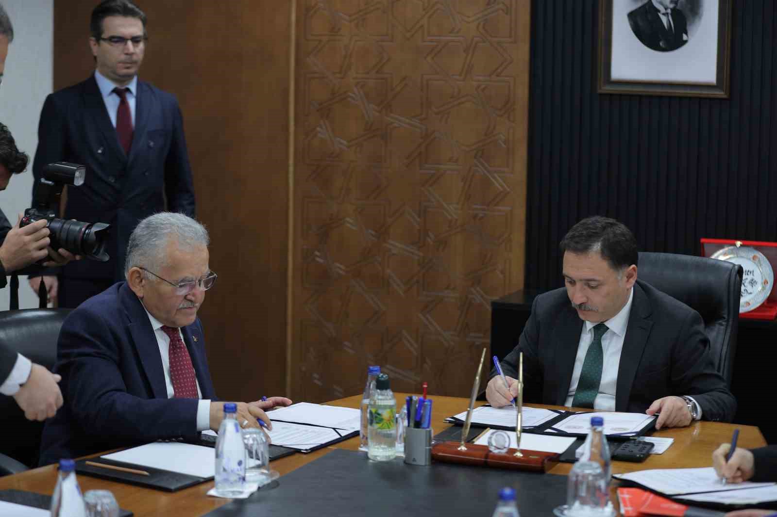 Alzheimer Aktif Yaşam Merkezi için protokol imzalandı