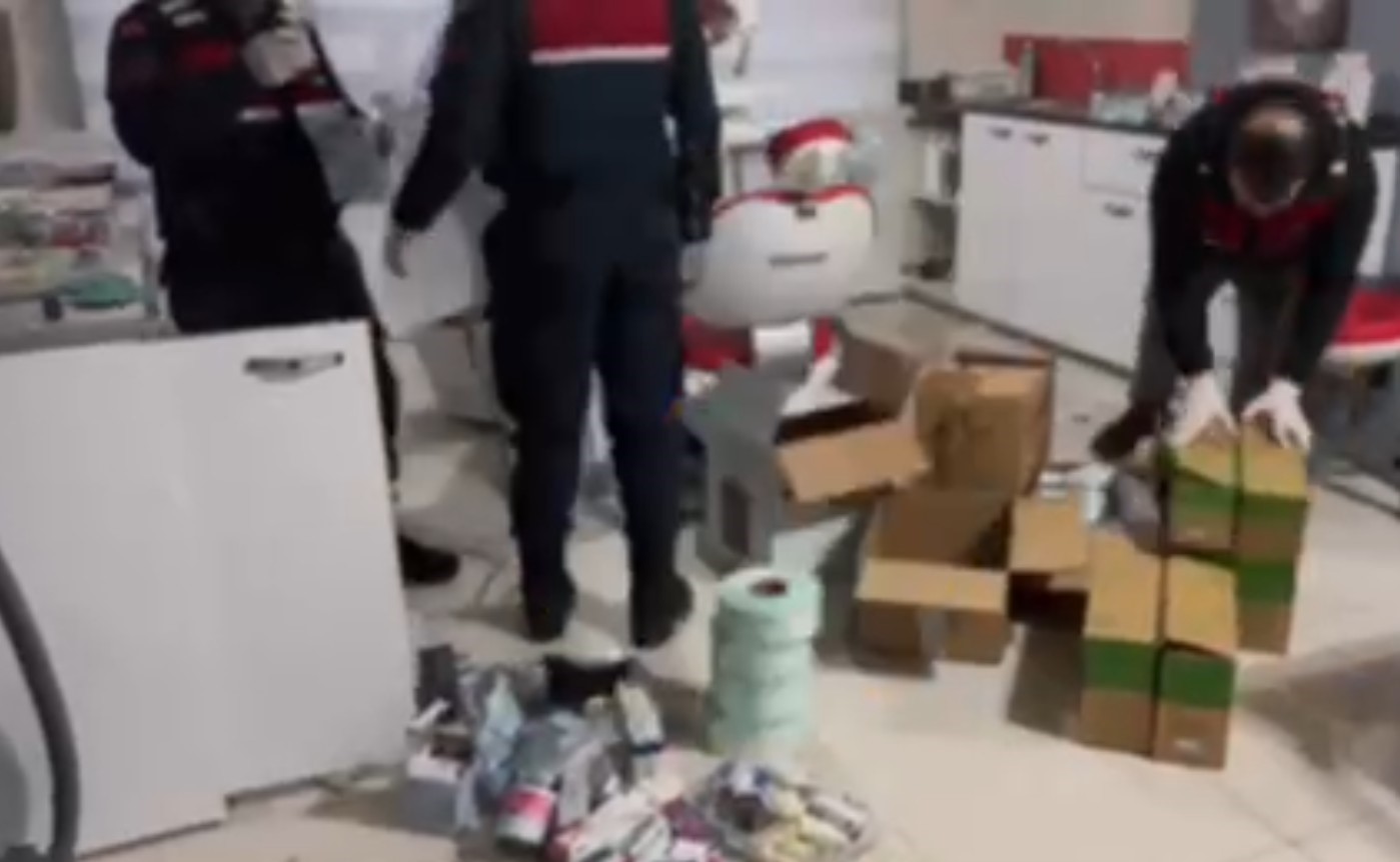 Antalya’da diplomasız kaçak diş tedavisi yapan şüpheliye operasyon