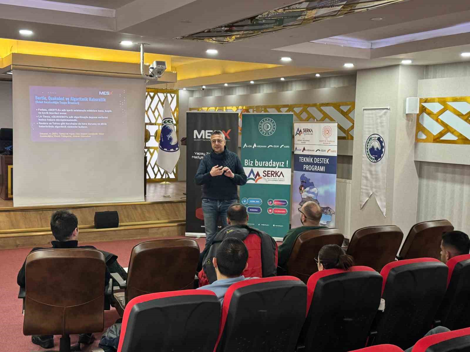 Ağrı’da basın mensuplarına yönelik yapay zekâ destekli medya uzmanlığı eğitimi başladı