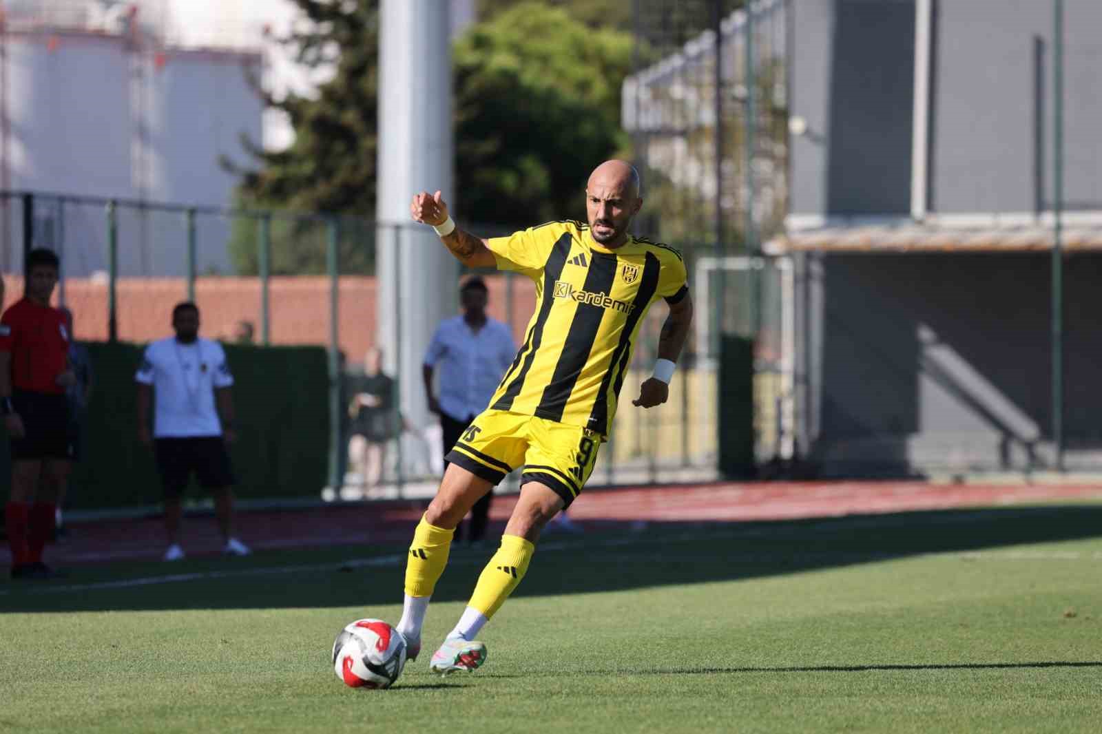 Ahmet İlhan Özek: “Önümüzde 5 maçlık zorlu periyot var”