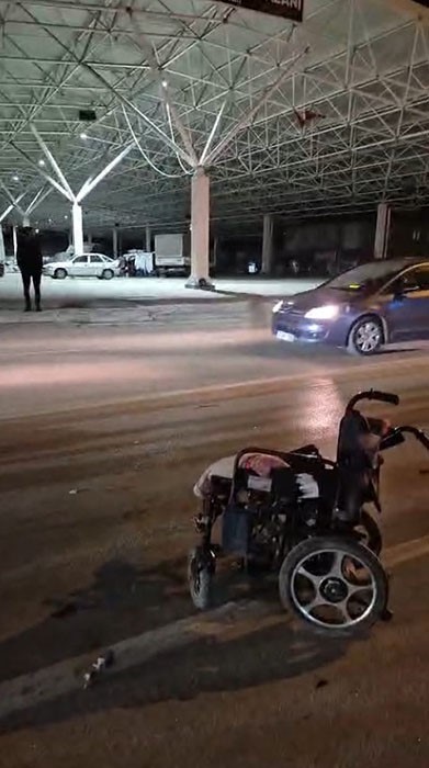 Alkollü sürücünün çarptığı engelli adam yaralandı