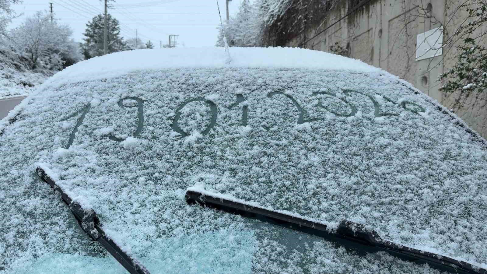 Kocaeli beyaza büründü