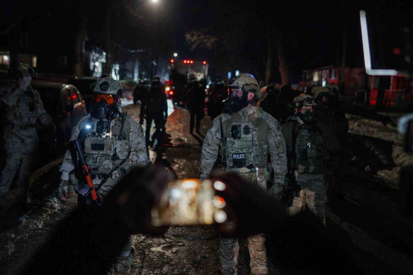 Trump, Minnesota’daki protestoları bastırmak için askeri güç kullanmakla tehdit etti