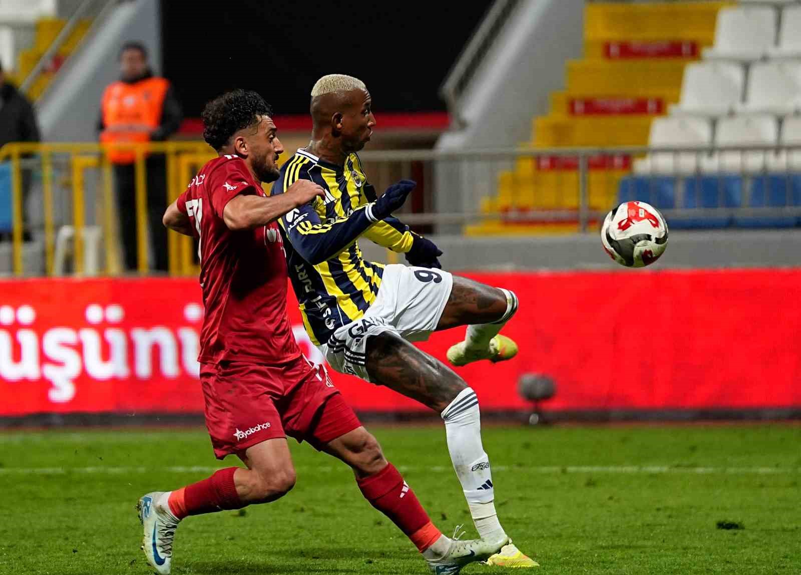 Ziraat Türkiye Kupası: Beyoğlu Yeni Çarşı: 0 - Fenerbahçe: 0 (İlk yarı)