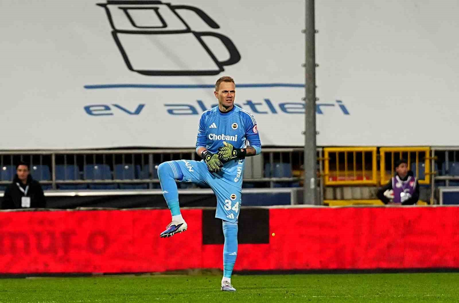 Ziraat Türkiye Kupası: Beyoğlu Yeni Çarşı: 0 - Fenerbahçe: 0 (İlk yarı)