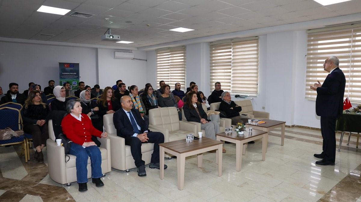 Malatya’da üreticilere FARMERS eğitimi verildi