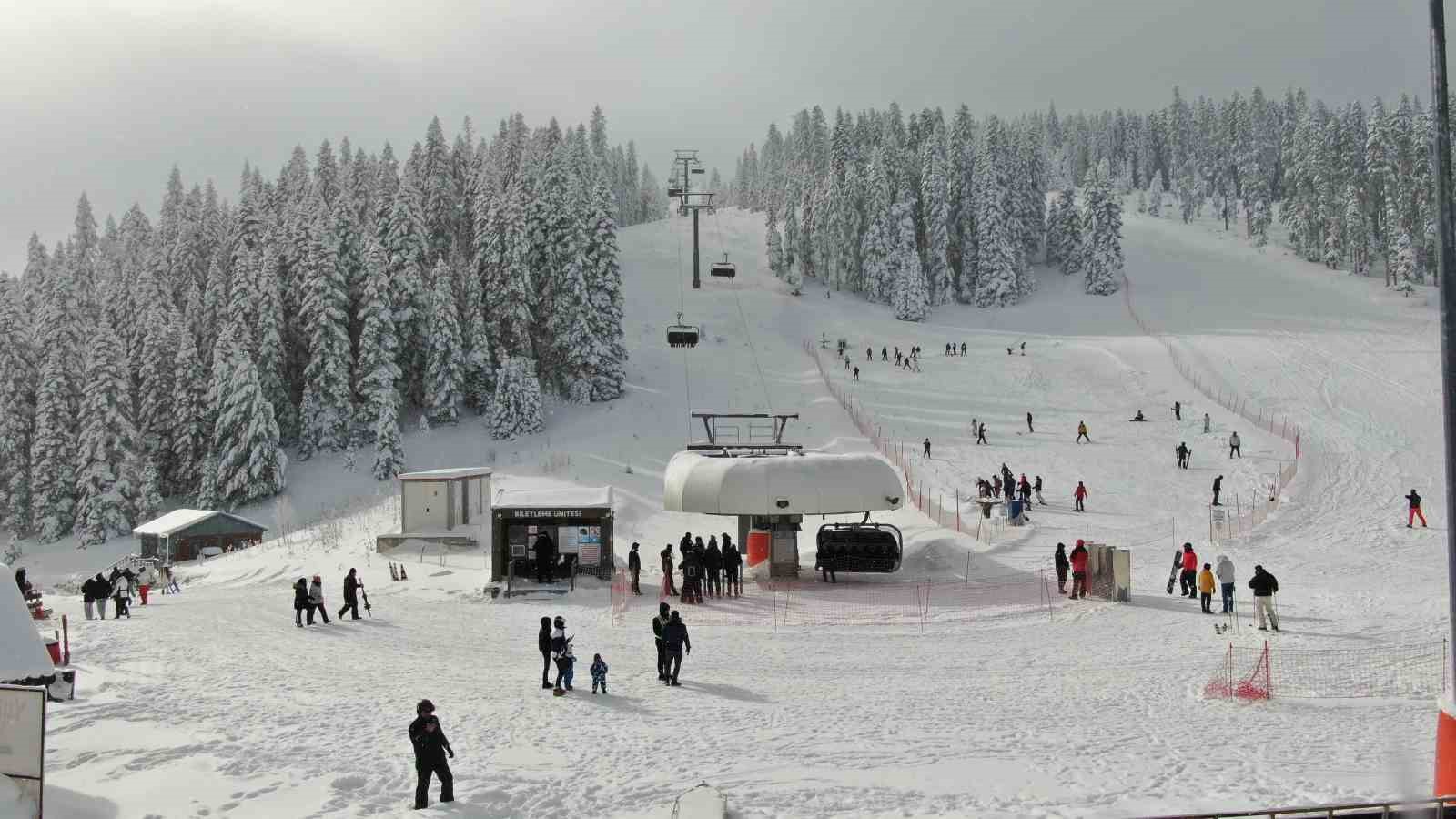 Ilgaz Dağı’nda yarıyıl tatili coşkusu