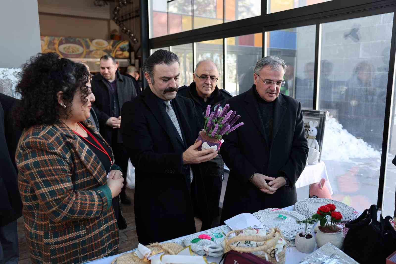 Başkan Özdoğan: “Hacılar ADEM, toplum yapısını güçlendiriyor”